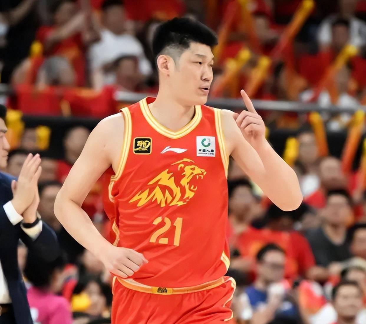 关于CBA常规赛倒计时，新疆广汇赛后战术微调，细节引发关注，球迷炸锅，阵容厚度经受考验的信息